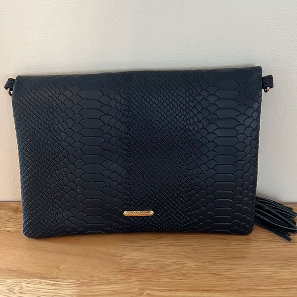 Gigi New York Rachel Fold Over Clutch Navy Blue - Picture 3 of 13